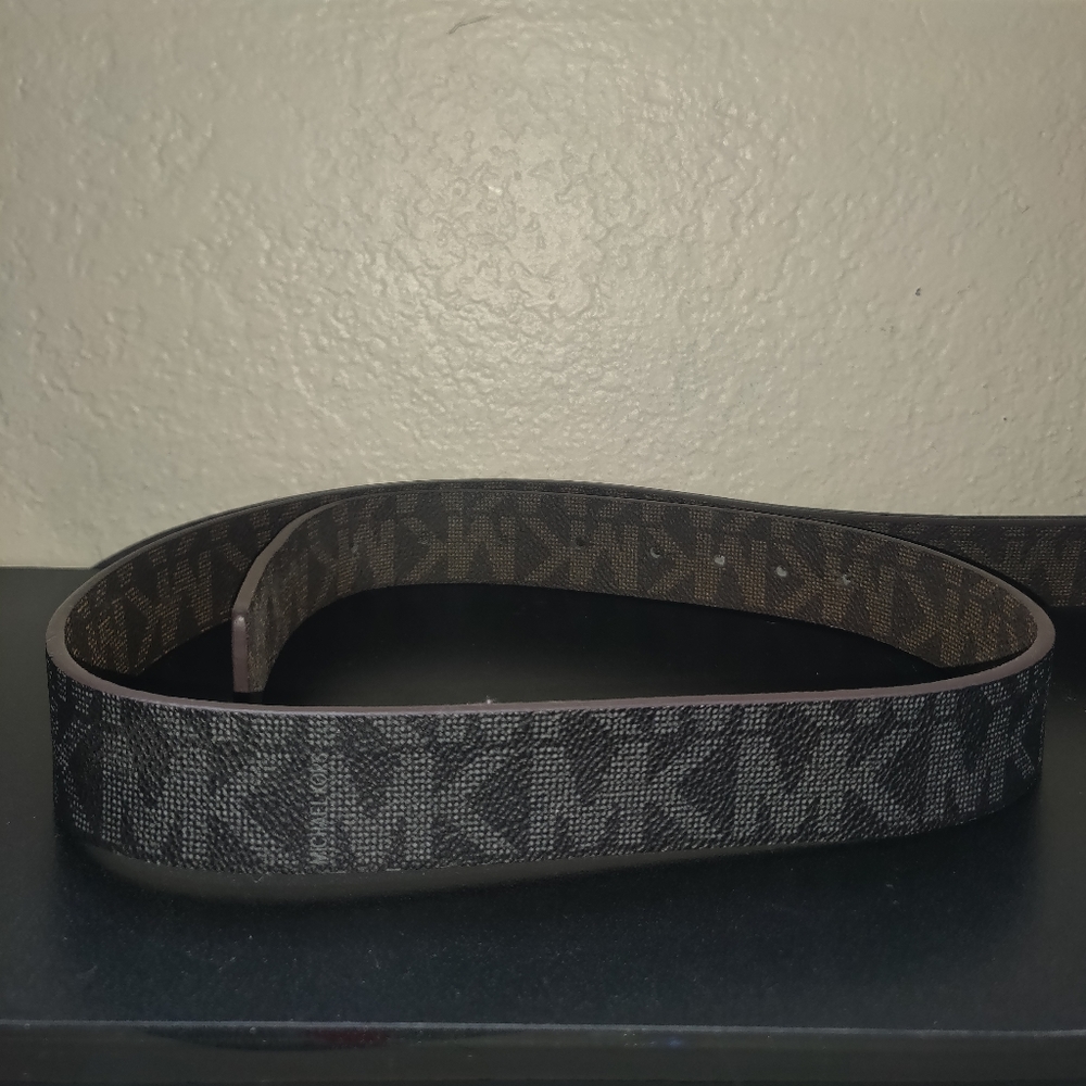 Michael Kors belt